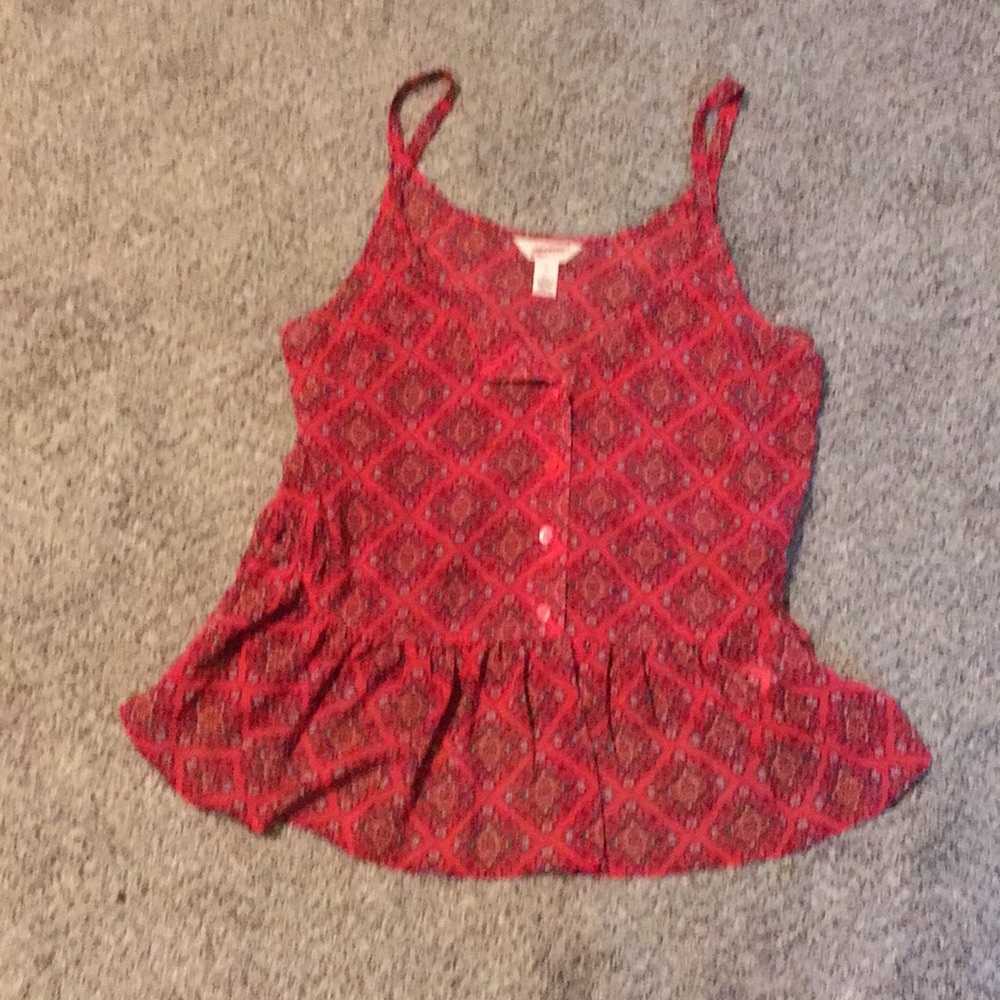 Sleeveless pattern tank